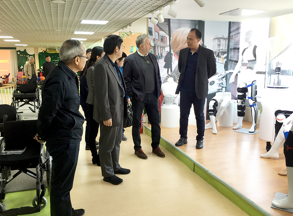 436DDAEB1F2DE09C0E21CC8C08E4415D