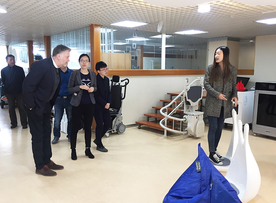 F65C6B338306201DA9F3C61FCCD0E95B